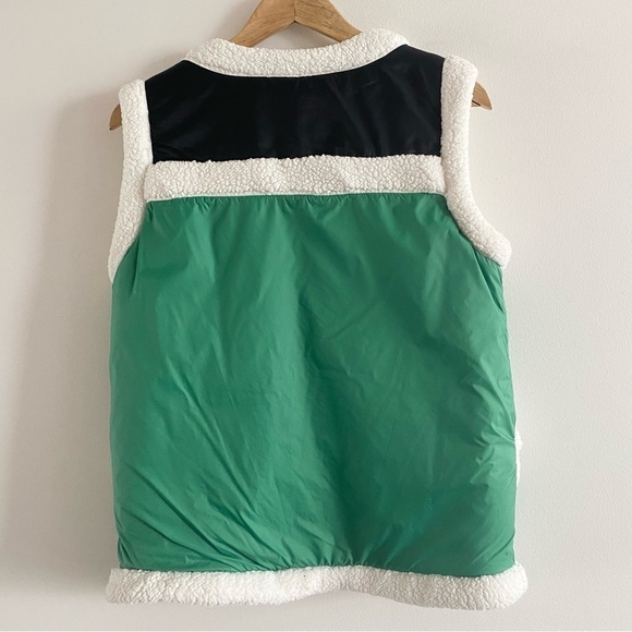 Bdg Vibrant Green Nylon Sherpa V Neck Winter Zip Vest - Picture 10 of 16